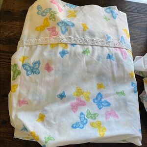 Vintage 70s Pastel Butterfly Print Sheets 2 flat and 1 fitted